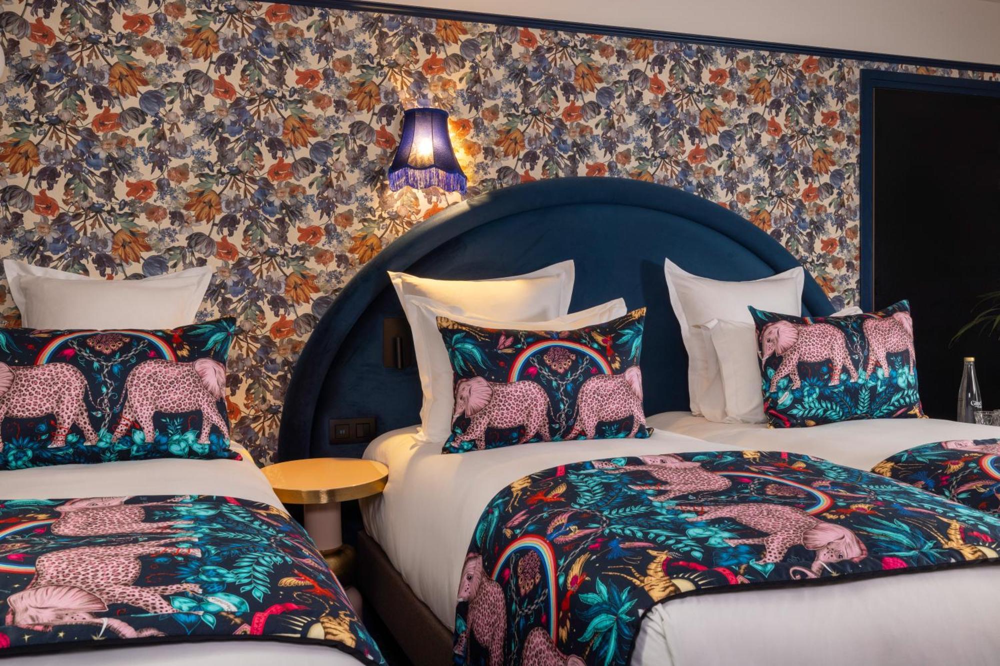 Hotel Ginette A La Folie & Spa Paris Exterior foto