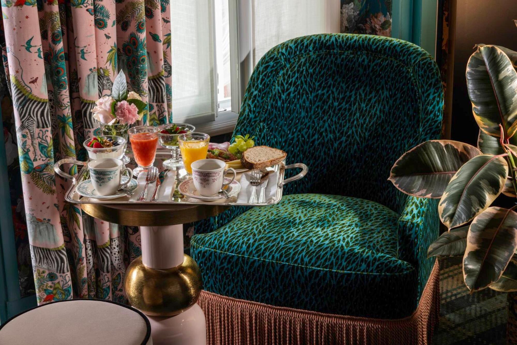 Hotel Ginette A La Folie & Spa Paris Exterior foto