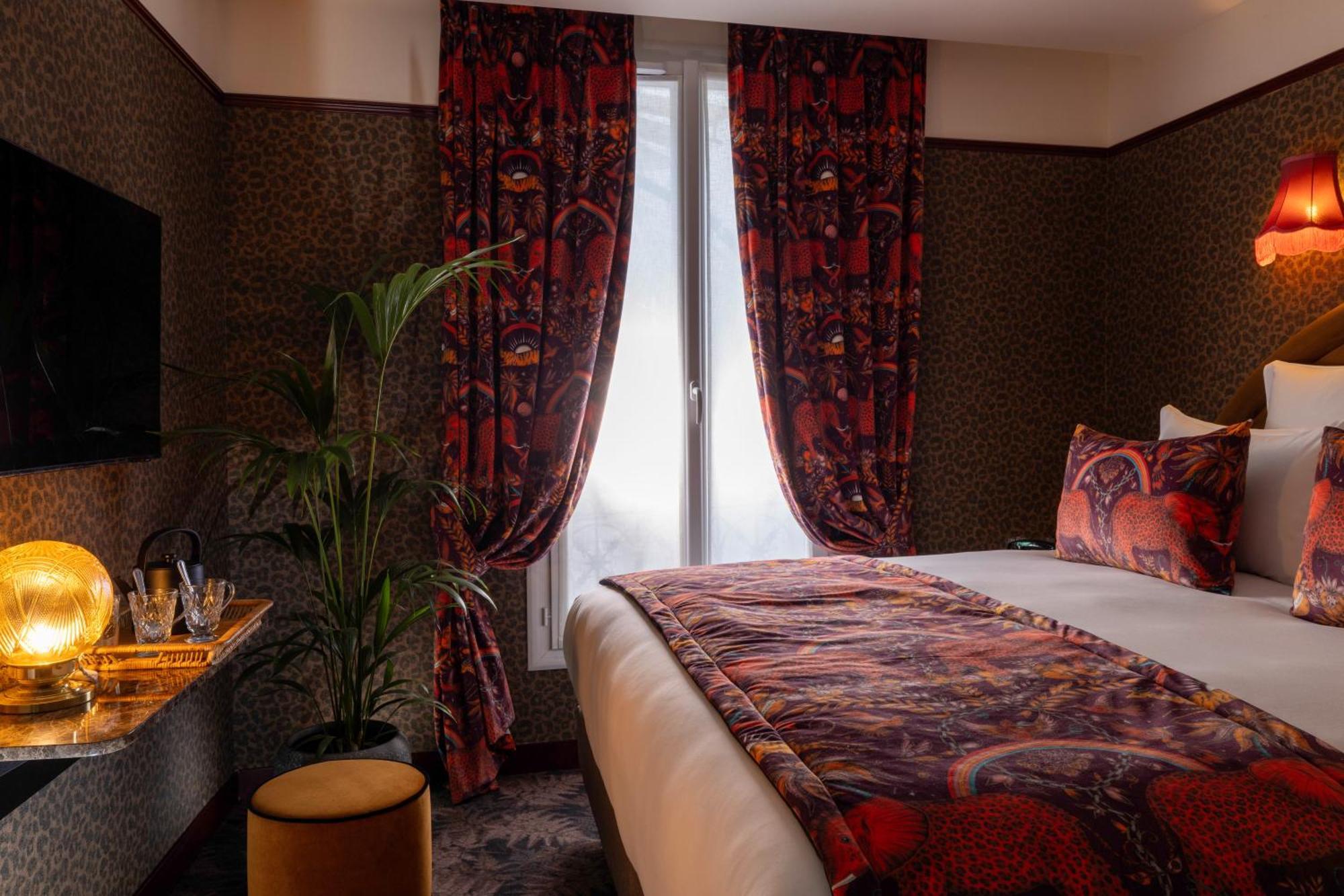 Hotel Ginette A La Folie & Spa Paris Exterior foto